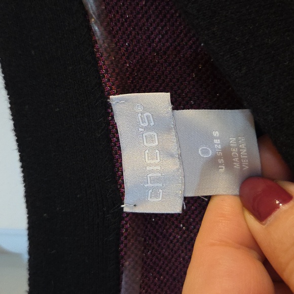 Chico's Black Top with Pink and Gold Metallic  Chain Design Small - Picture 4 of 6